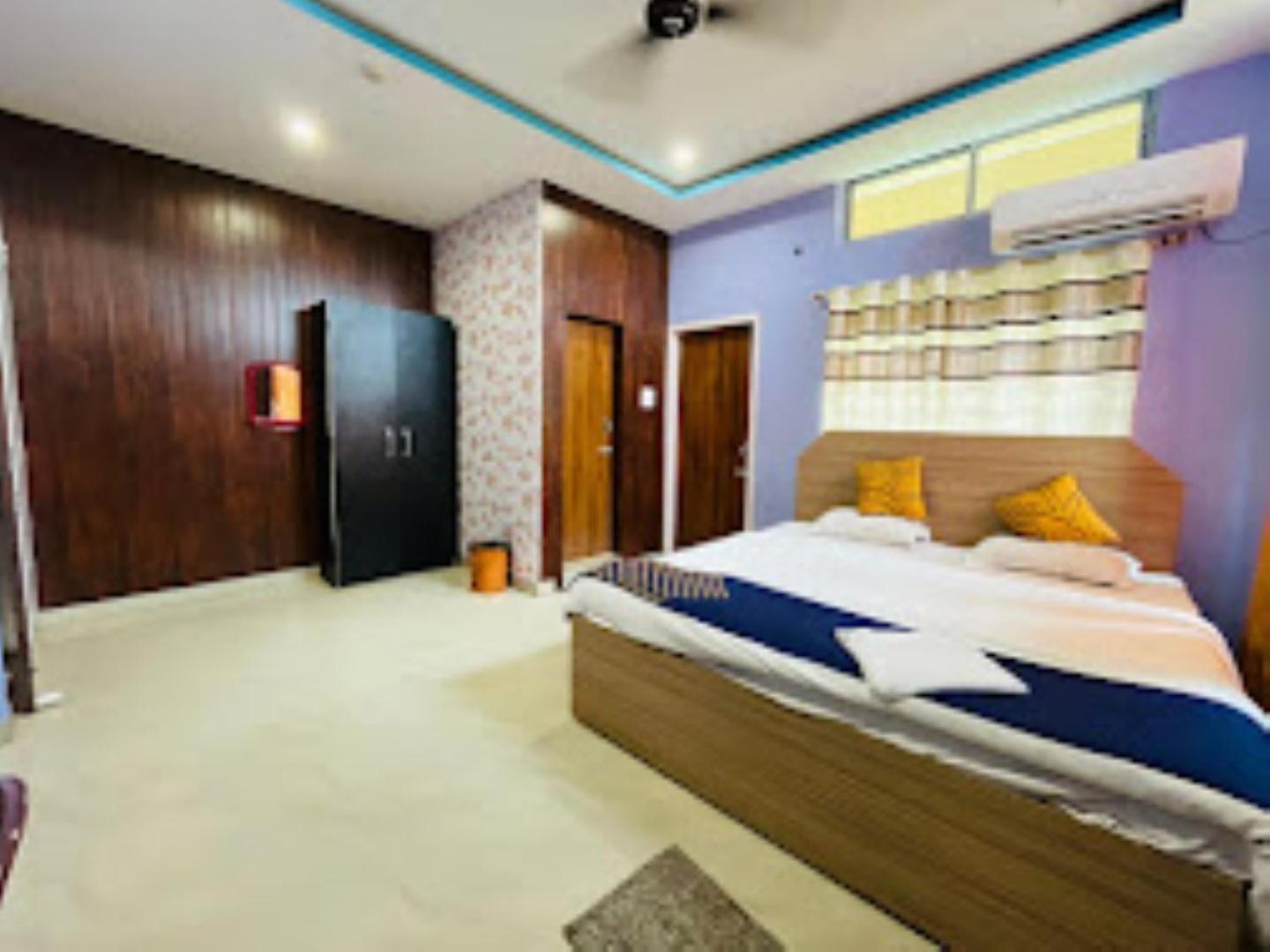 Hotel Royal Palace Bongara Kaharpara Екстериор снимка